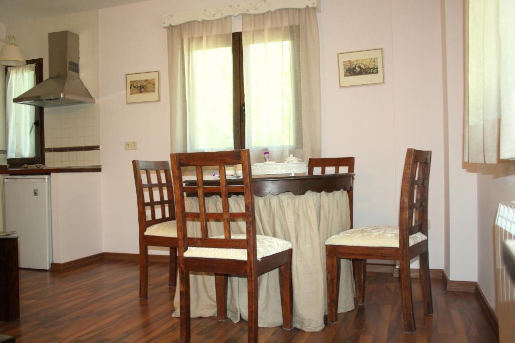 Appartement El Horreo à Miraflores de la Sierra Chambre photo