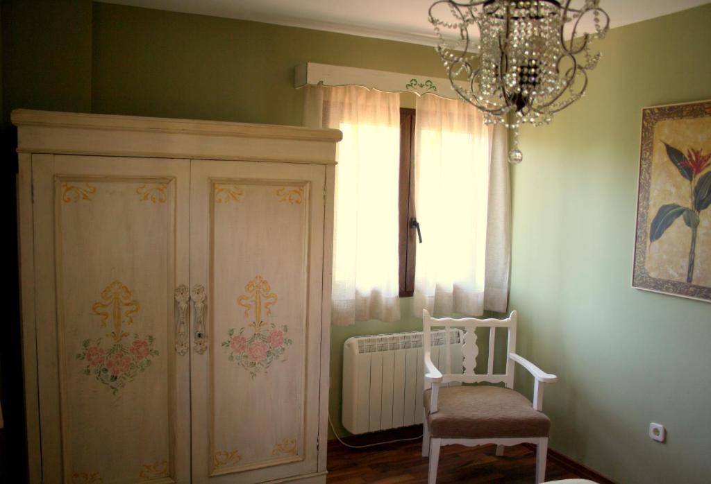 Appartement El Horreo à Miraflores de la Sierra Chambre photo